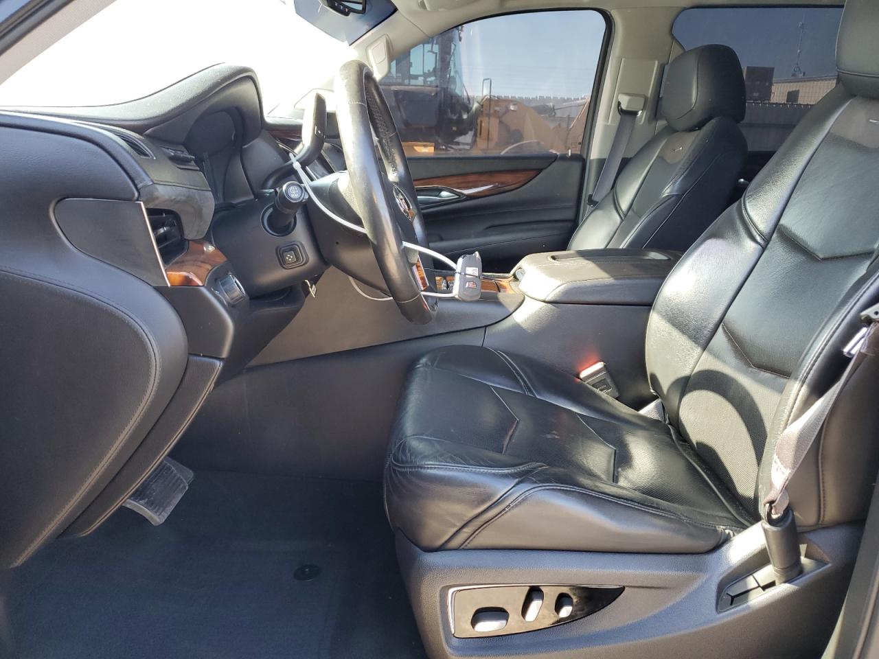 CADILLAC ESCALADE ESV PREMIUM