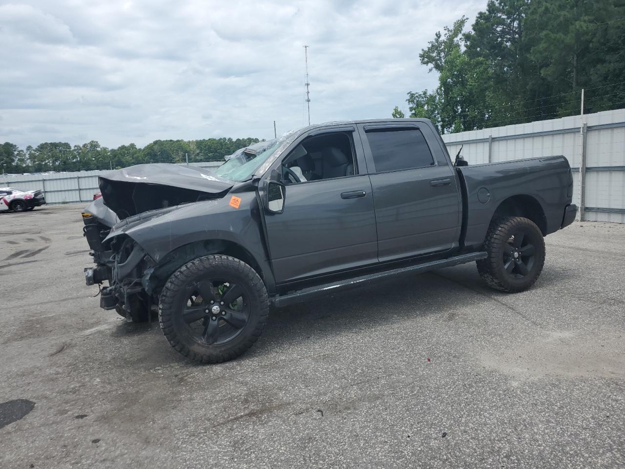 RAM 1500 ST