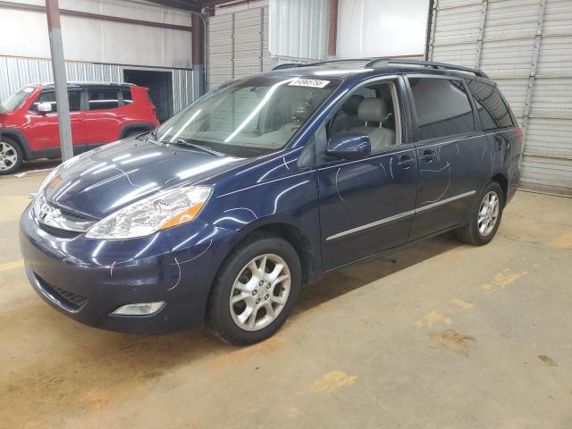 TOYOTA SIENNA XLE