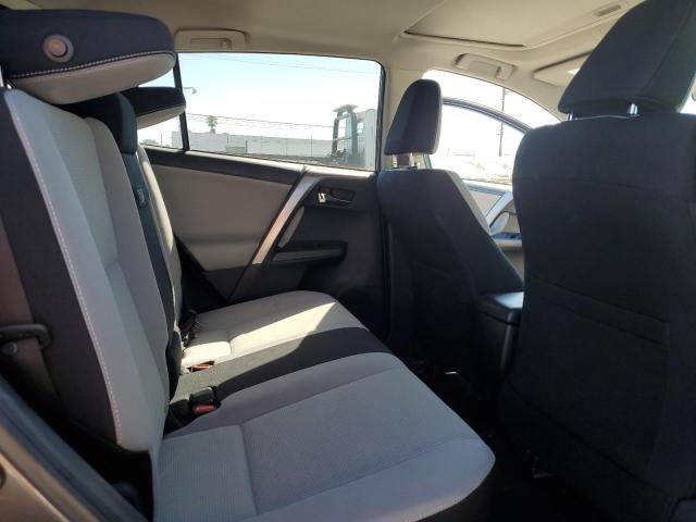 2018 TOYOTA RAV4 HV LE JTMRJREV5JD188182