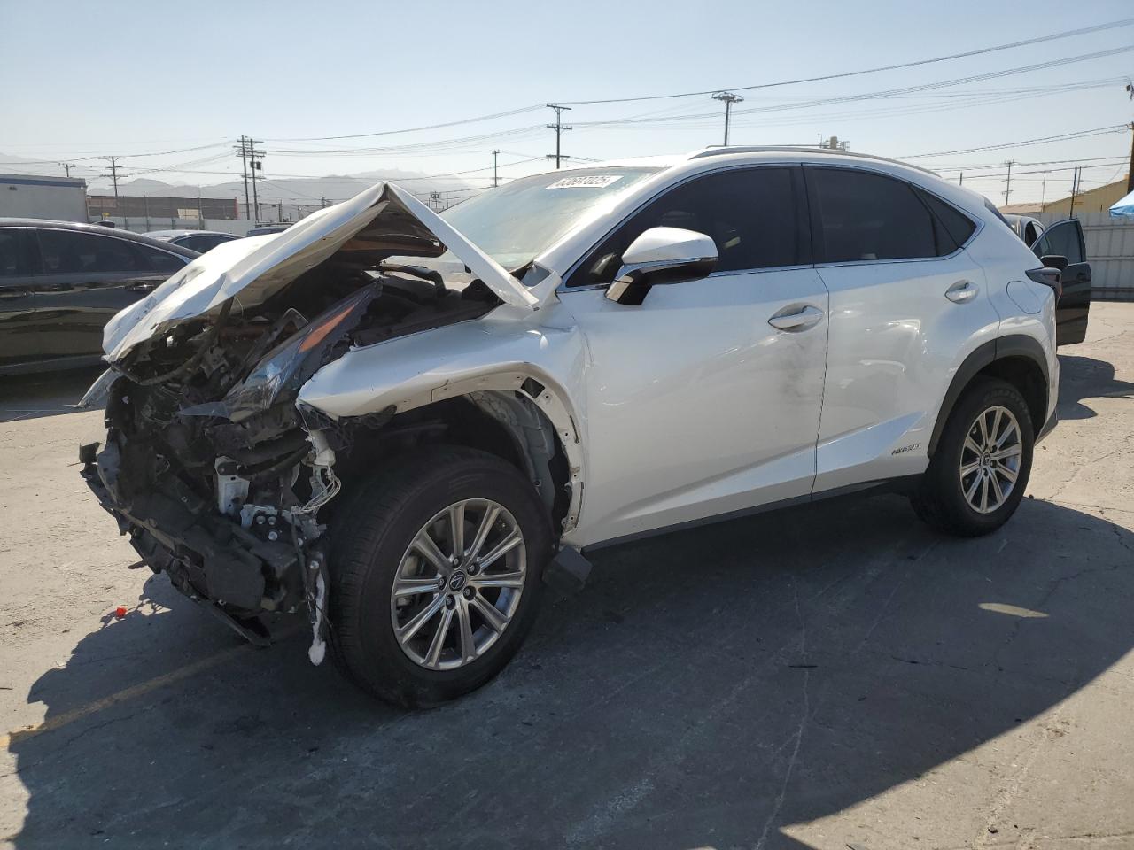 LEXUS NX 300H BASE