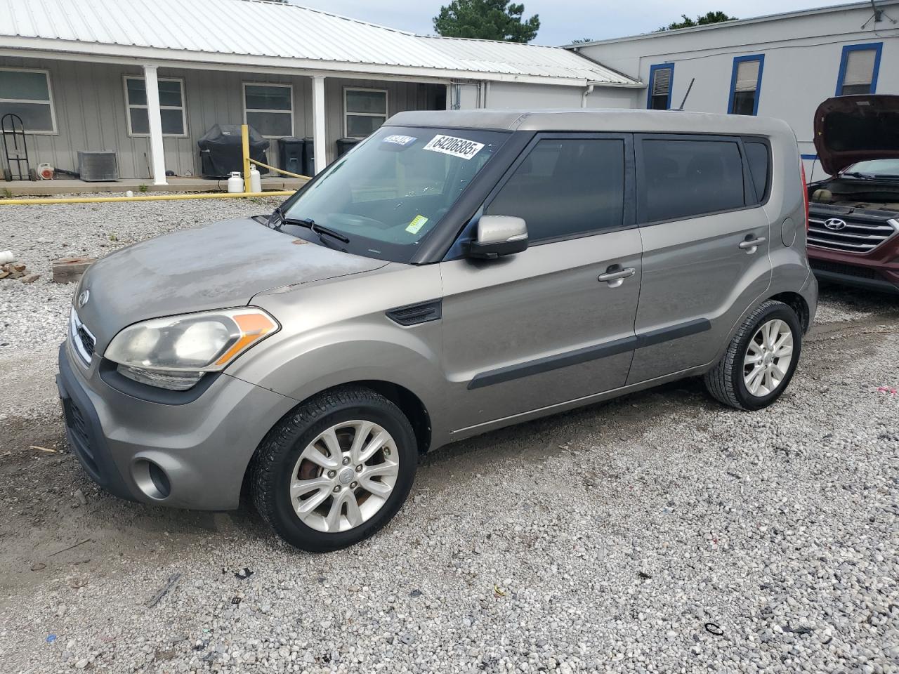 KIA SOUL +