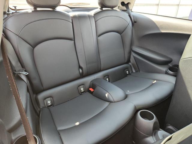 2016 MINI COOPER WMWXP5C52G2D15010