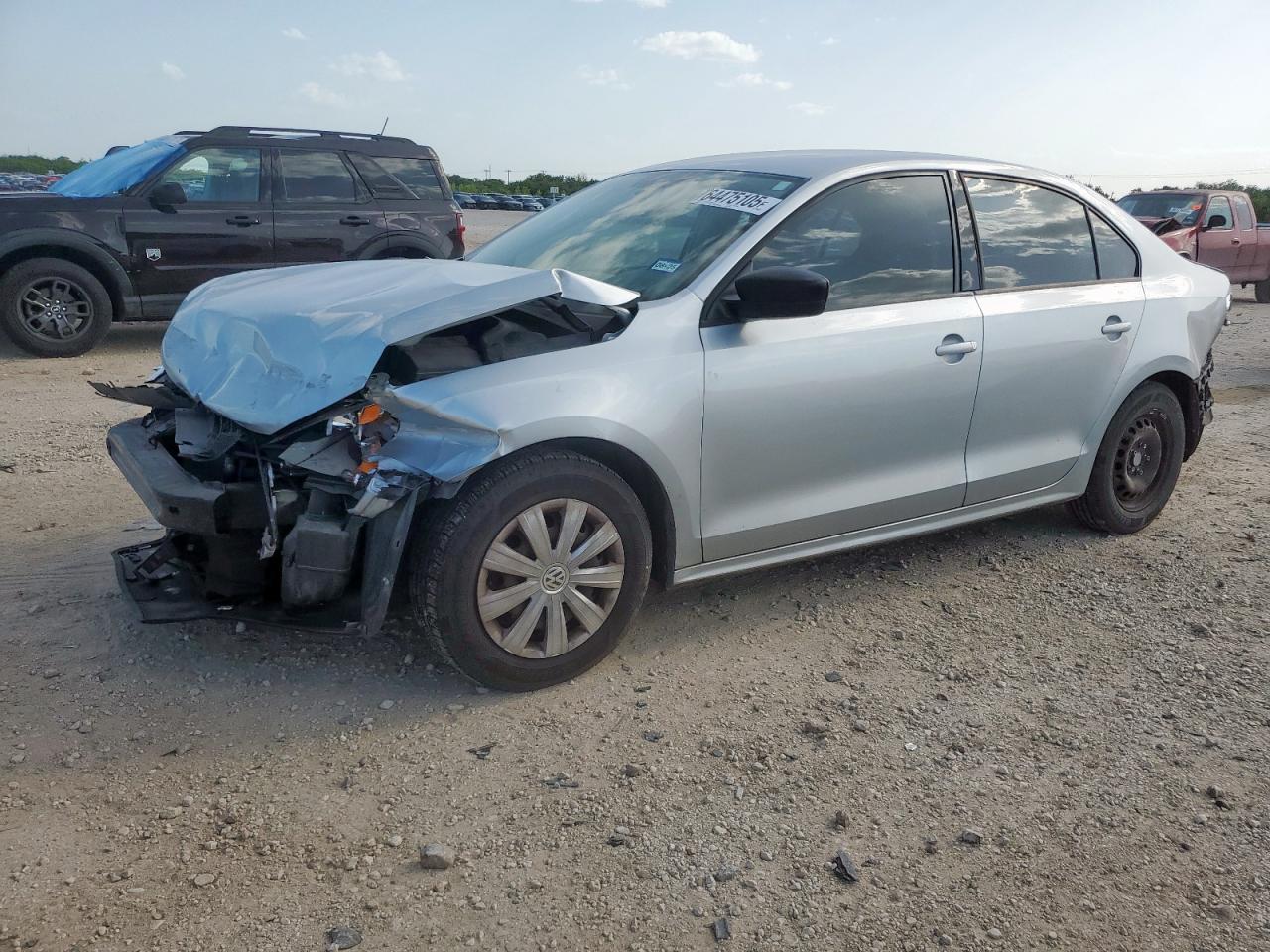 VOLKSWAGEN JETTA BASE