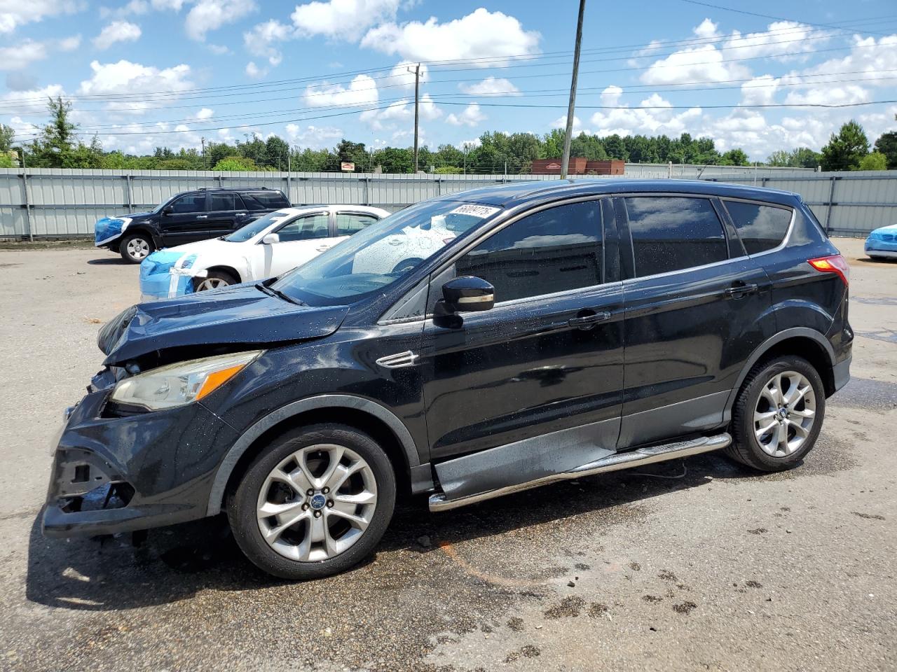  Salvage Ford Escape