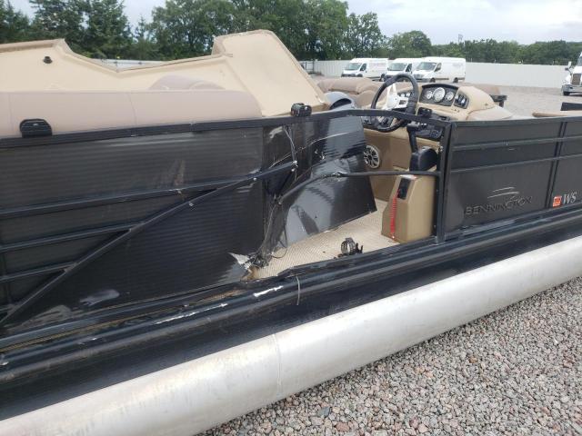 2017 BENNINGTON MARINE PONTOON #3225846585
