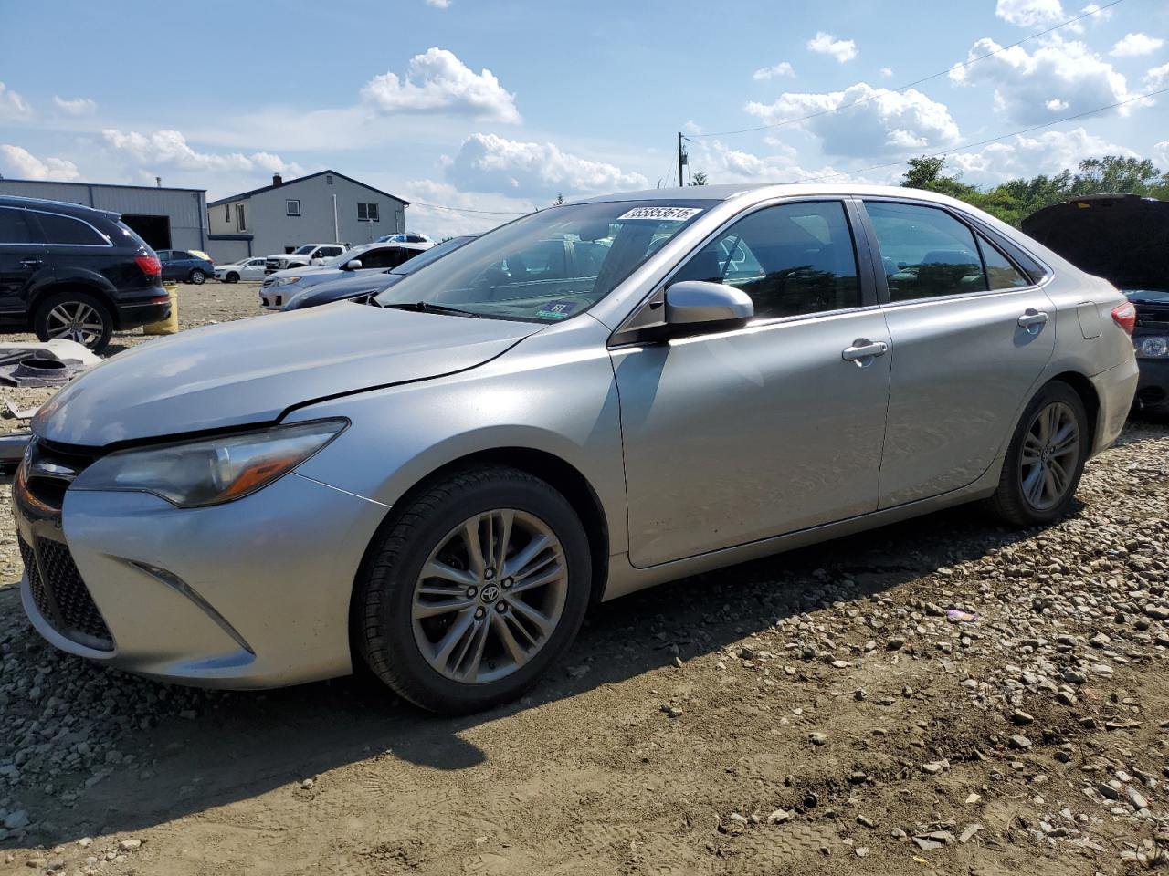 TOYOTA CAMRY LE