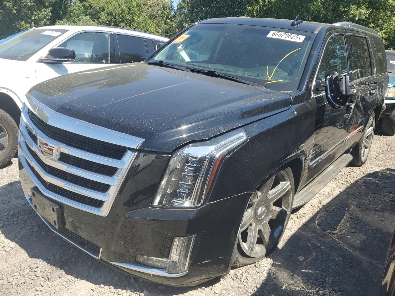 CADILLAC ESCALADE LUXURY