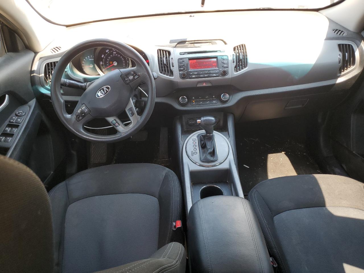 KIA SPORTAGE LX