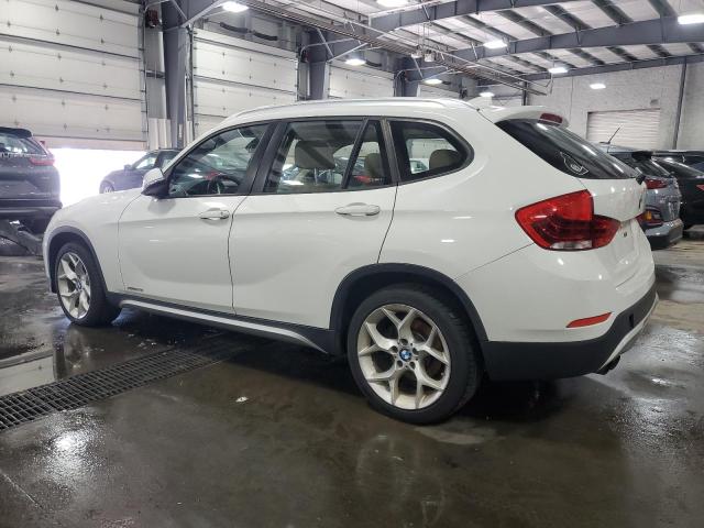 2015 BMW X1 XDRIVE2 WBAVL1C50FVY24857