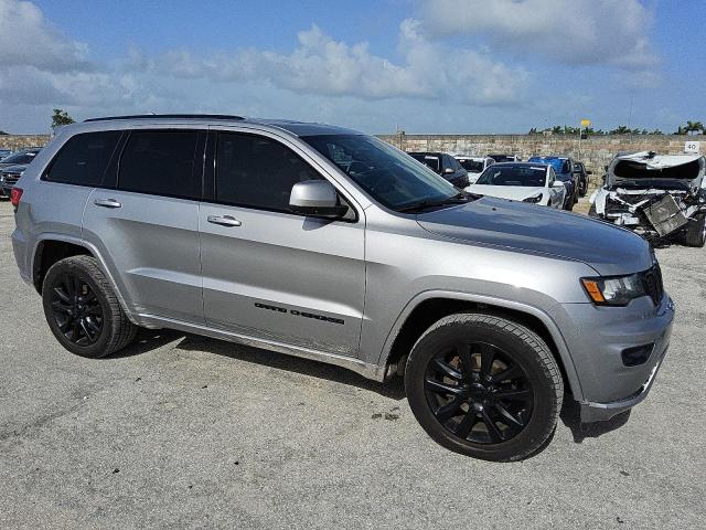 2017 JEEP GRAND CHER 1C4RJFAG9HC737890