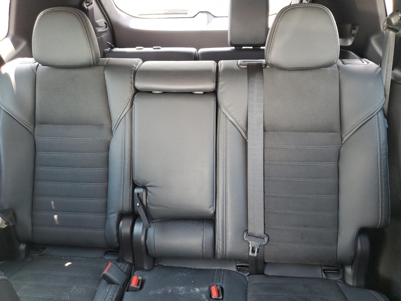 MITSUBISHI OUTLANDER SE