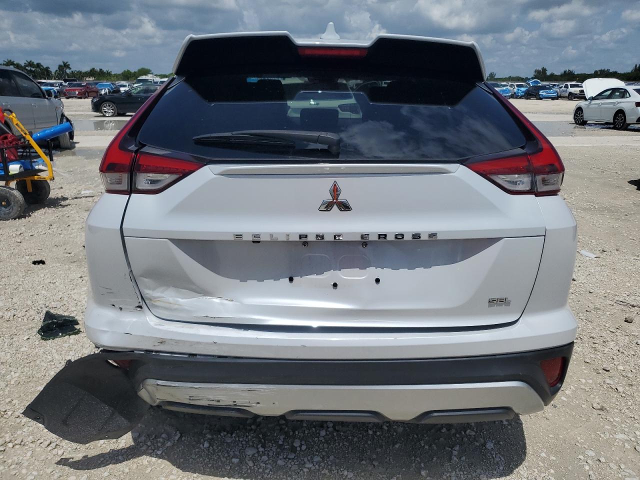 MITSUBISHI ECLIPSE SE