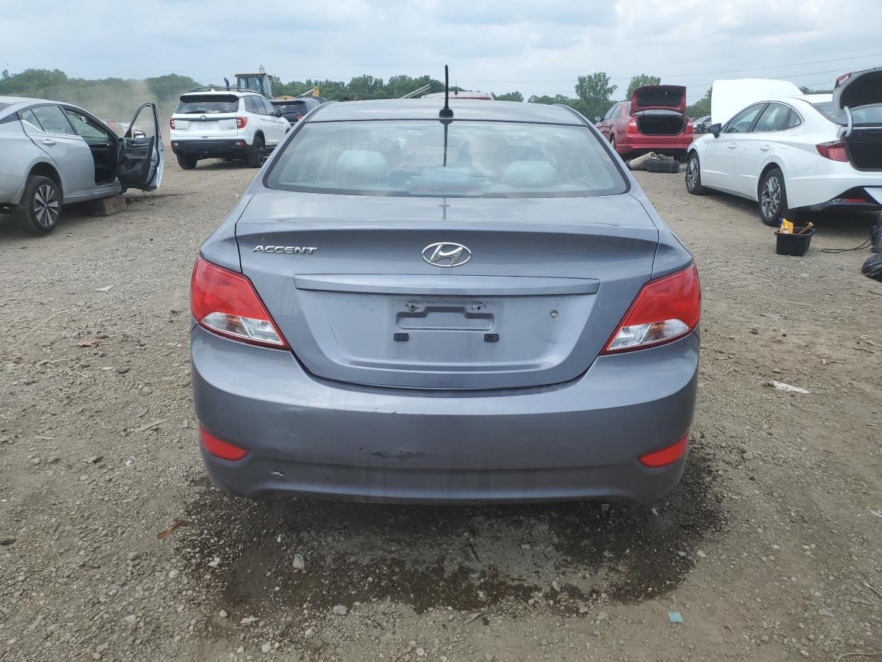 HYUNDAI ACCENT SE