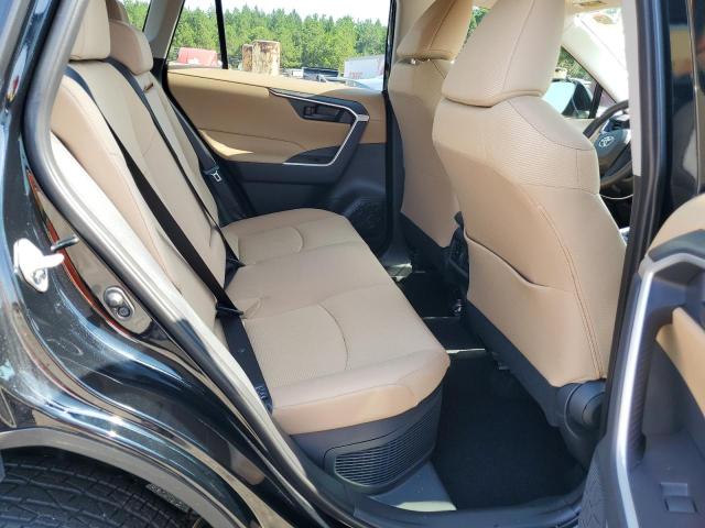 2025 TOYOTA RAV4 LE JTMLWRFV5SD304973