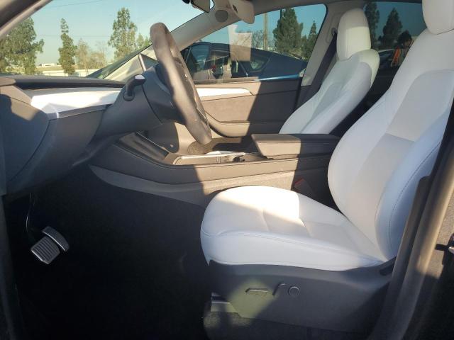 2024 TESLA MODEL Y 7SAYGDEE3RF066375