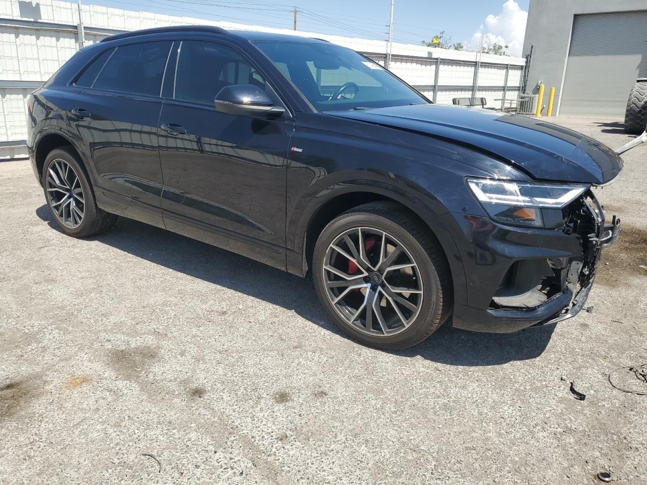 AUDI Q8 PREMIUM PLUS S-LINE