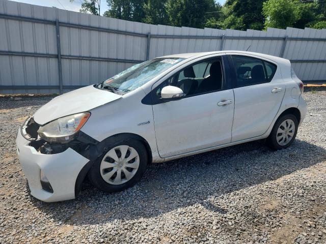 TOYOTA PRIUS C