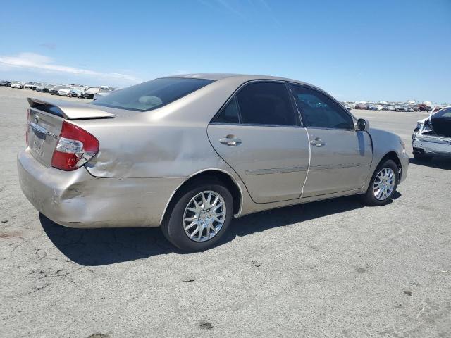TOYOTA CAMRY LE 2002 beige  gas JTDBE32K420065625 photo #4