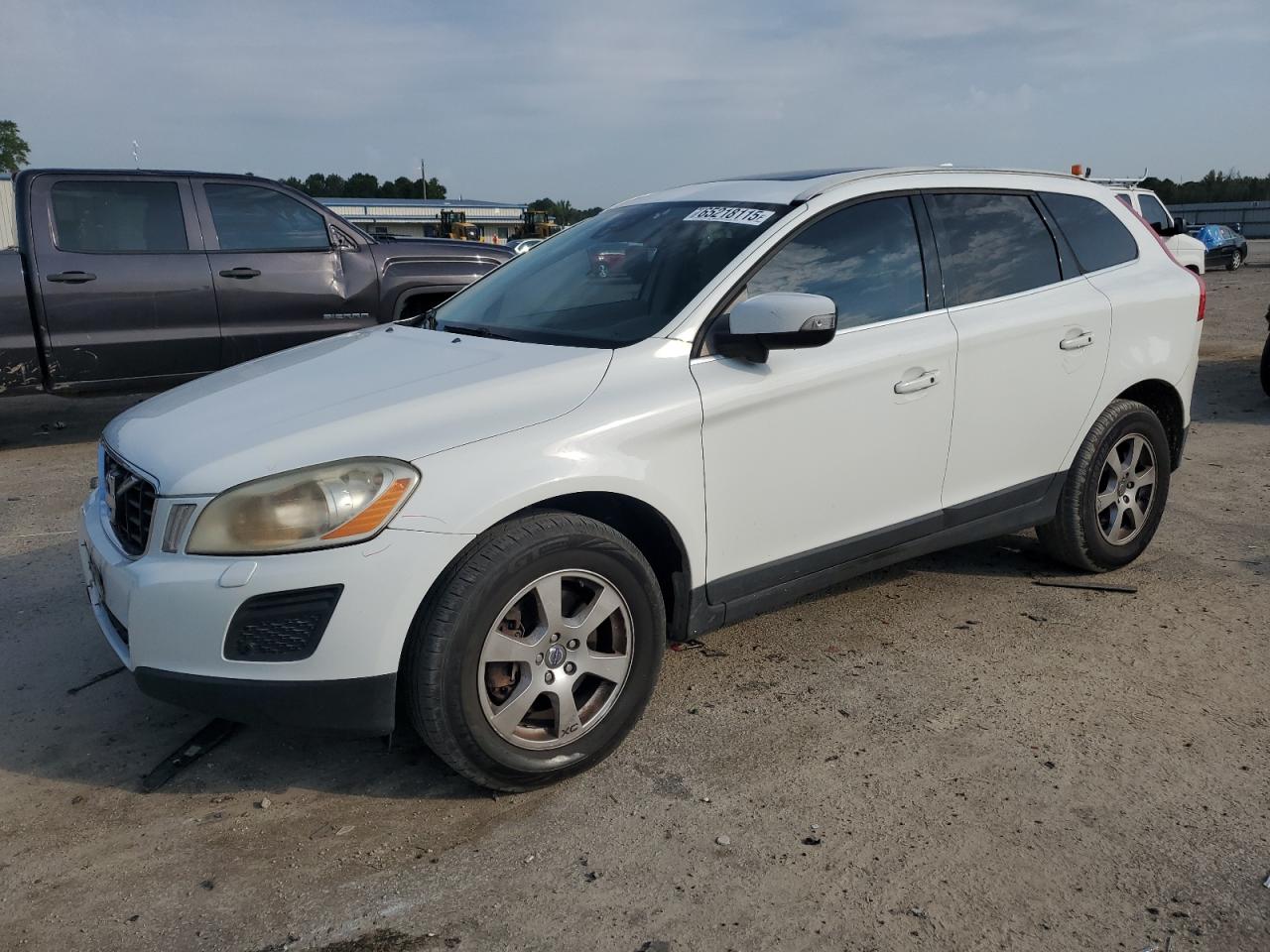 VOLVO XC60 3.2