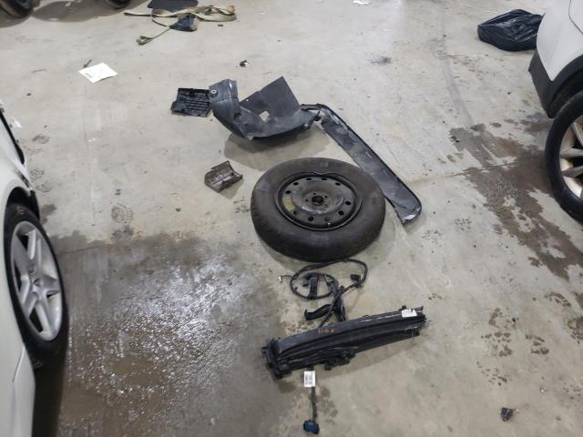 2018 KIA SORENTO LX 5XYPGDA54JG421145