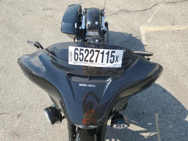 2014 HARLEY-DAVIDSON FLHX STREE - 1HD1KBM36EB695092