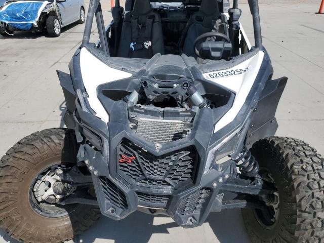 2020 CAN-AM MAVERICK 3JBVNAV44LK001354