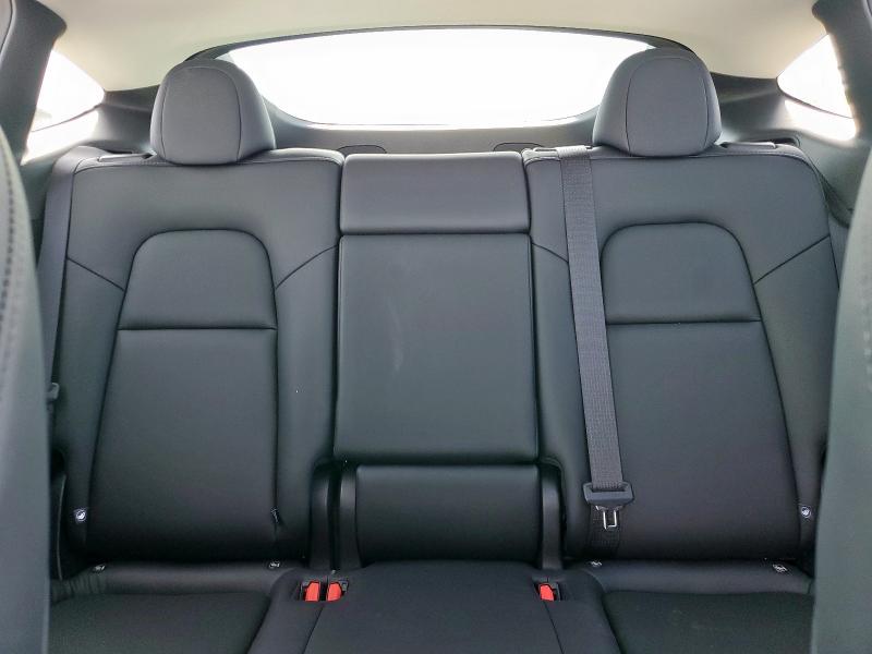 2025 TESLA MODEL Y 7SAYGDED6SA347998