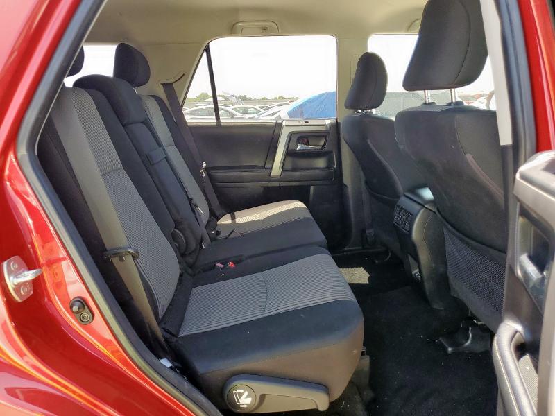 2022 TOYOTA 4RUNNER SR JTEMU5JR0N6066399