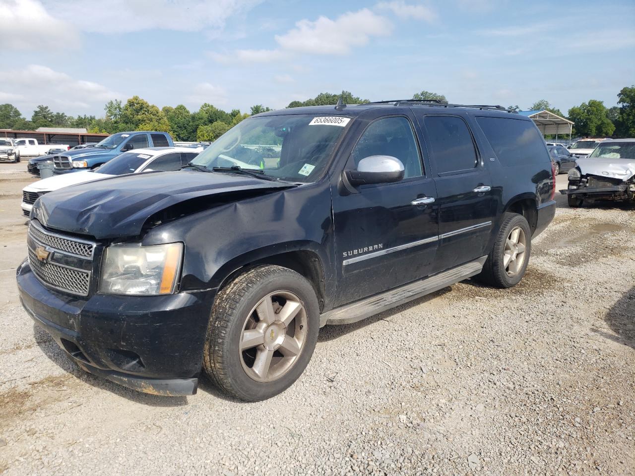 CHEVROLET SUBURBAN C1500 LTZ