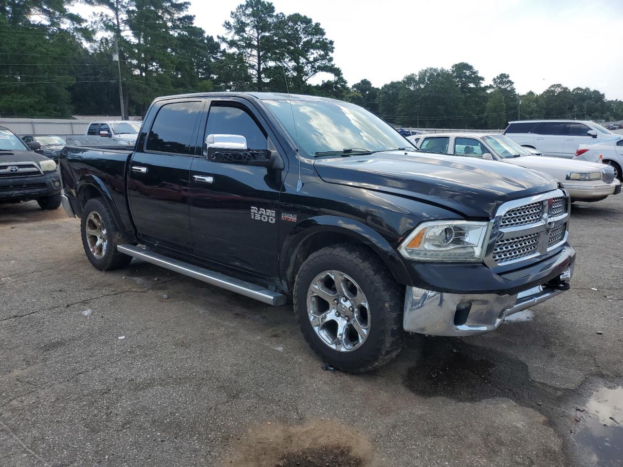 RAM 1500 LARAMIE