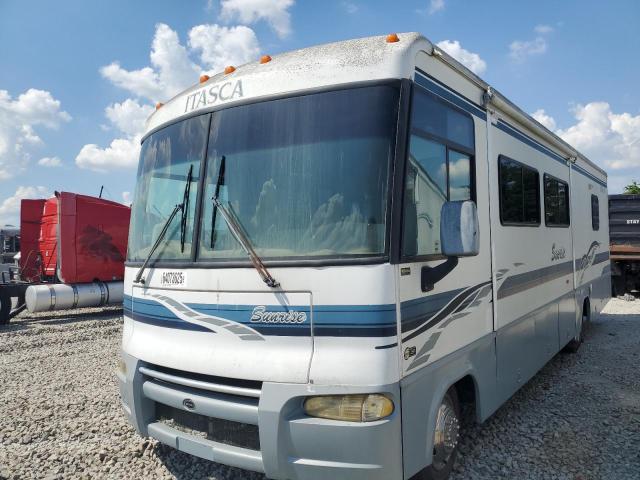 WINNEBAGO ITASCA IPF32V 2002 white  gas 5B4LP57G923349772 photo #3