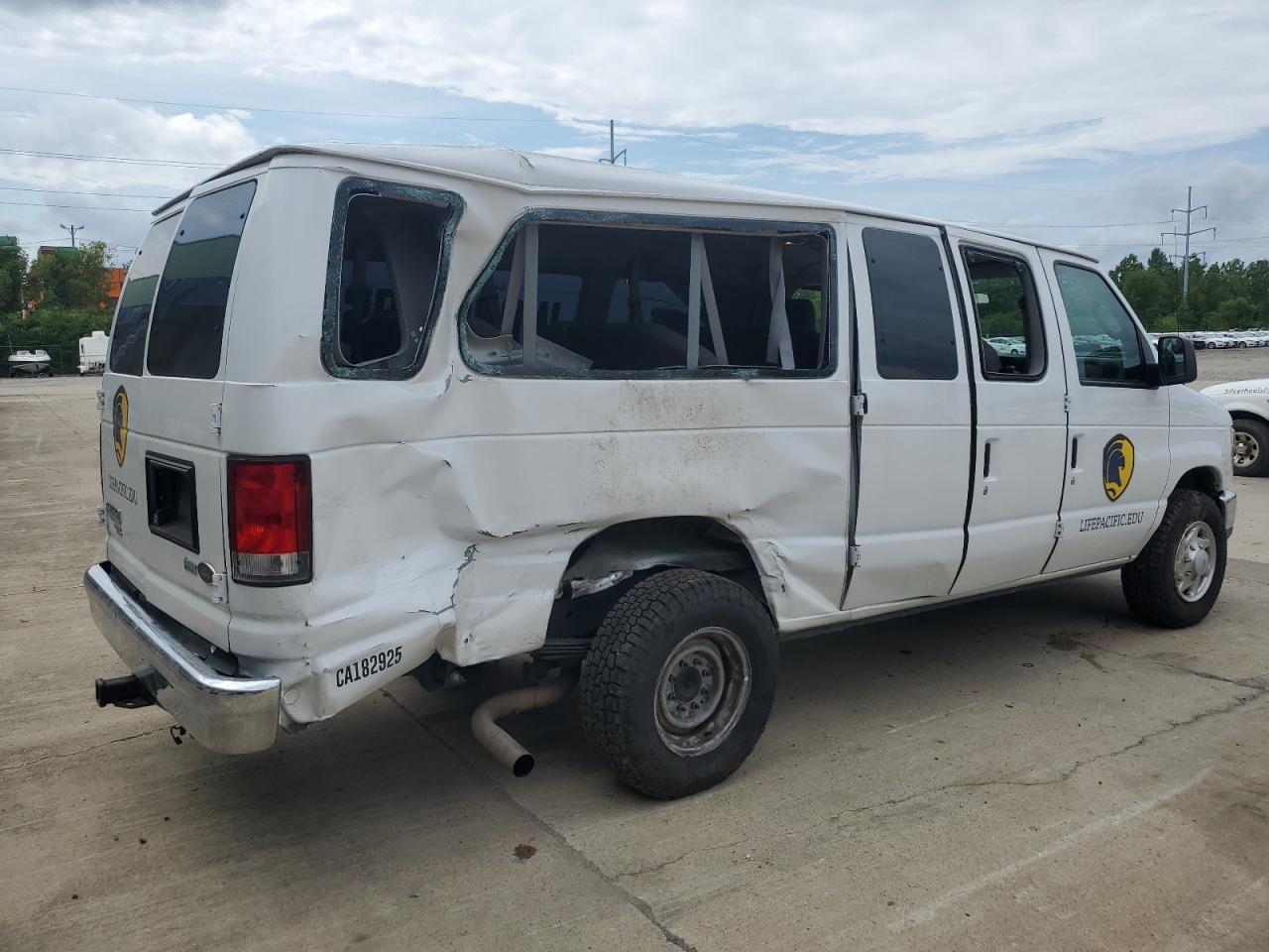 FORD ECONOLINE E350 SUPER DUTY WAGON