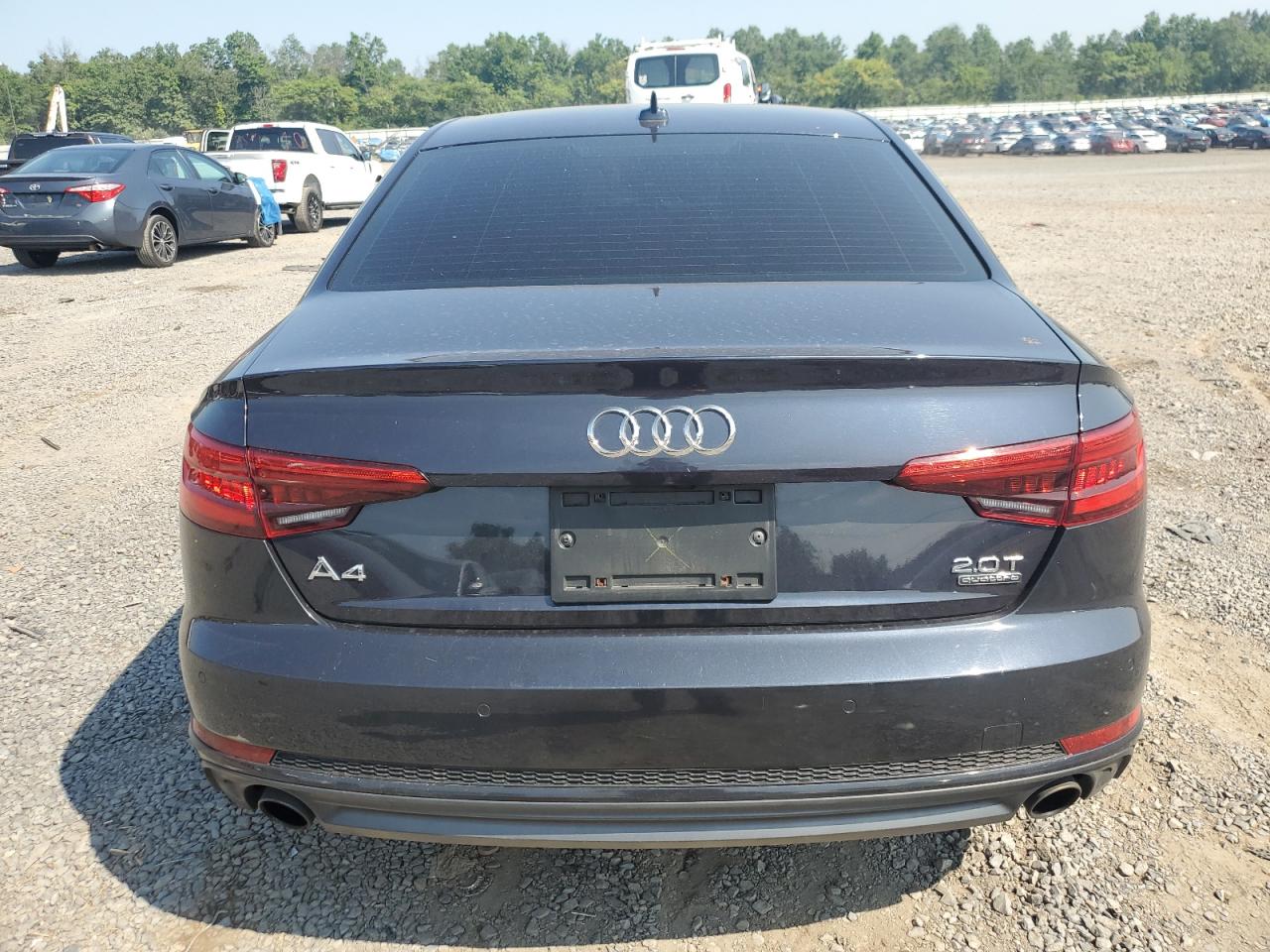 AUDI A4 PREMIUM PLUS