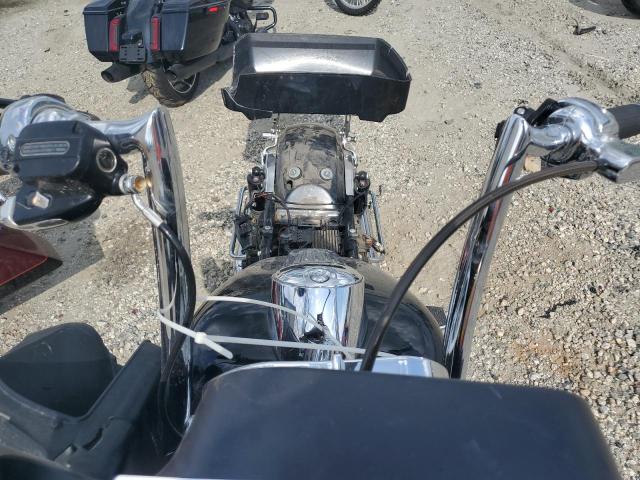 2011 HARLEY-DAVIDSON FLTRX - 1HD1KH417BB609088