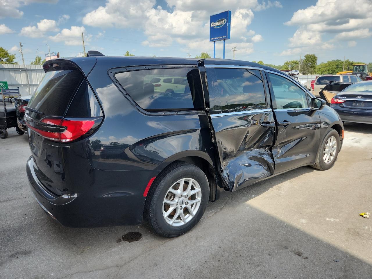 CHRYSLER PACIFICA TOURING L