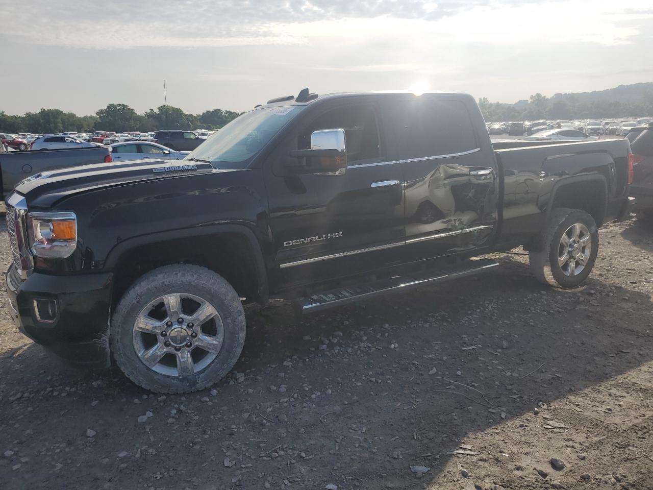 GMC SIERRA K2500 DENALI