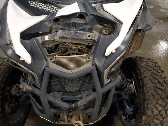 2018 CAN-AM MAVERICK X3 MAX TURBO 3JBVMAY49JK000602