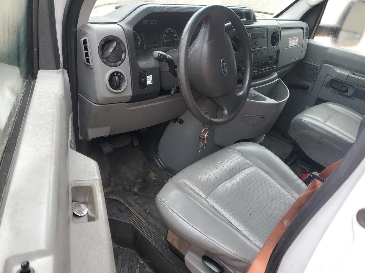 FORD ECONOLINE E350 SUPER DUTY CUTAWAY VAN