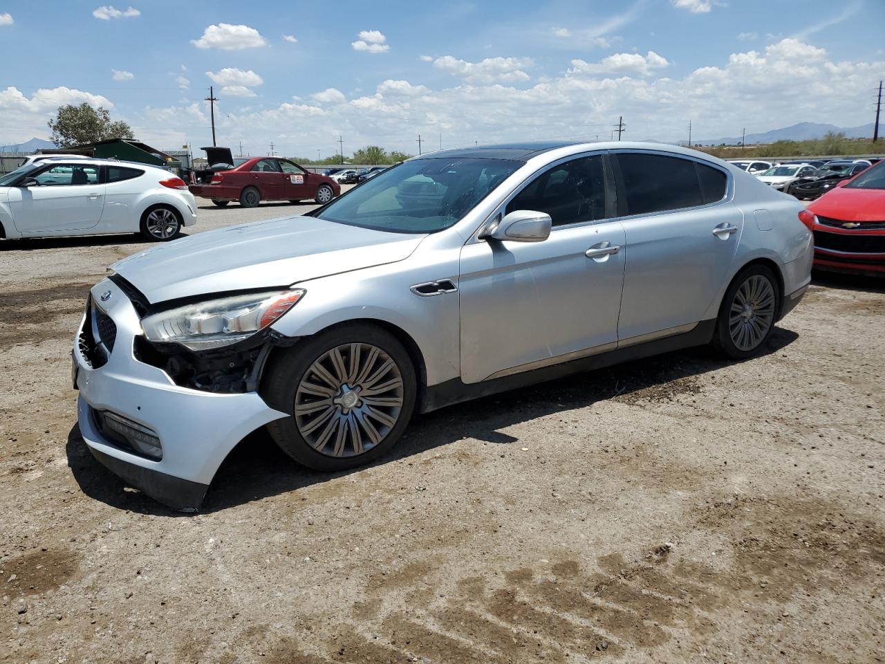 KIA K900