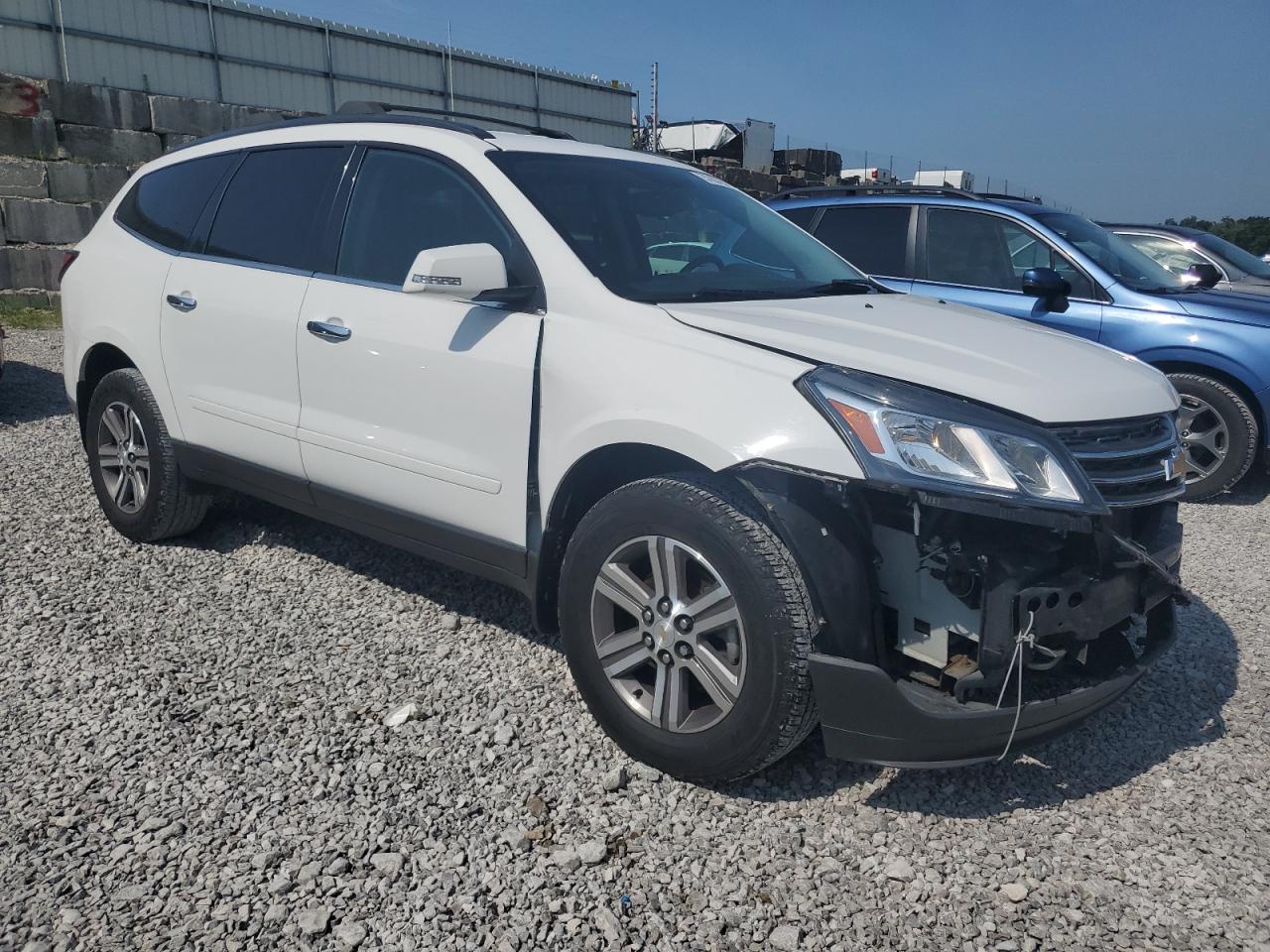 CHEVROLET TRAVERSE LT