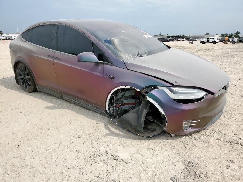 2020 TESLA MODEL X 5YJXCBE26LF301910