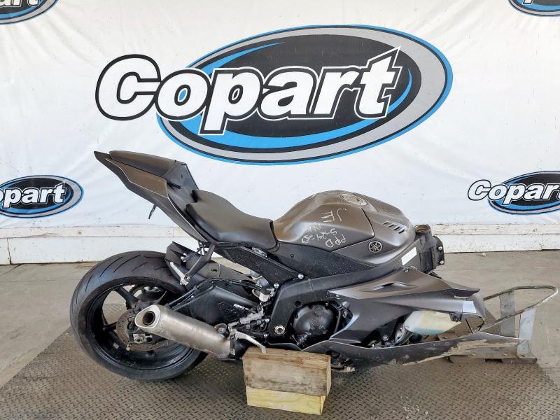 2018 YAMAHA YZFR6 C JYARJ28Y3JA001290