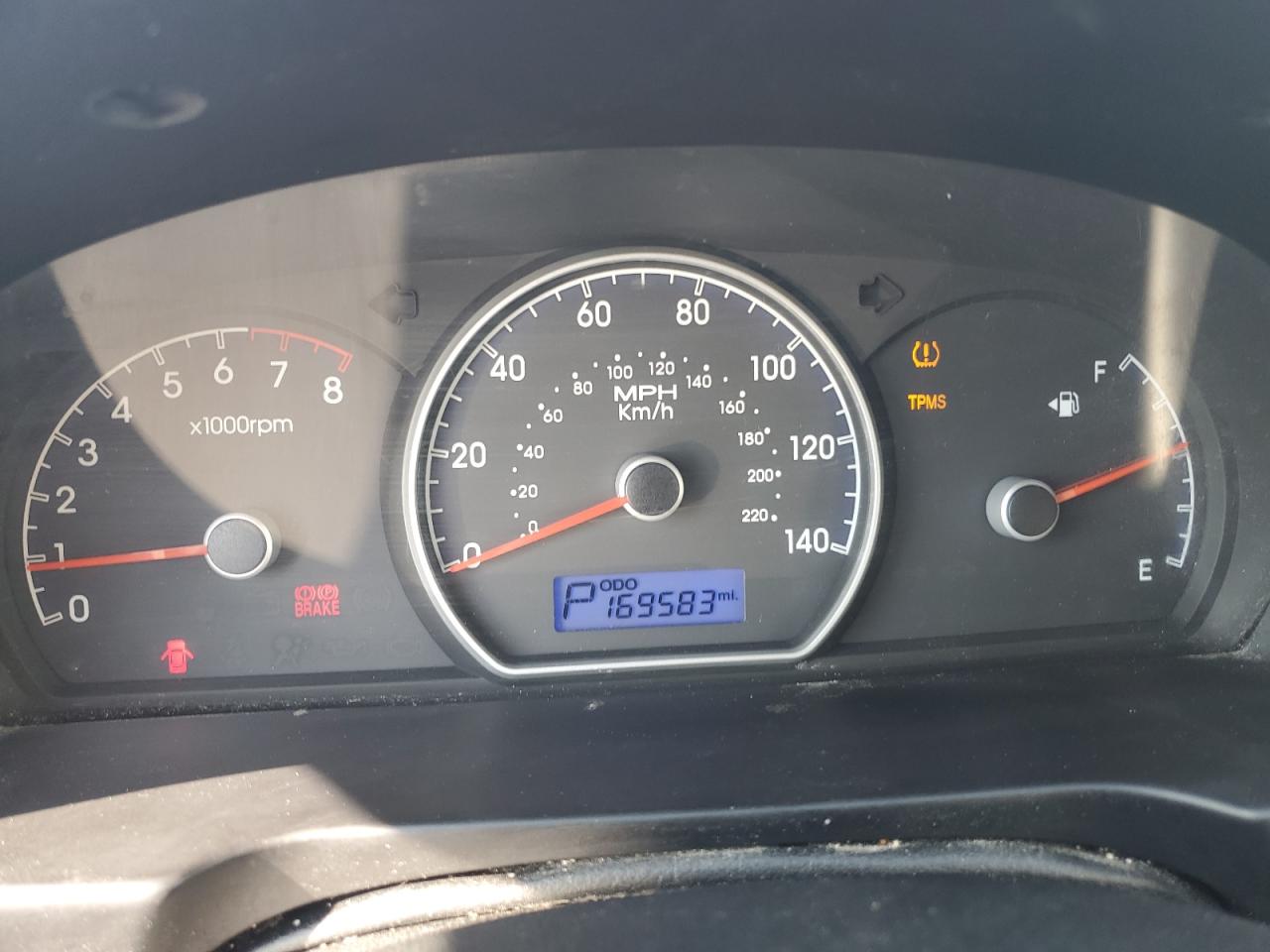 HYUNDAI ELANTRA BLUE