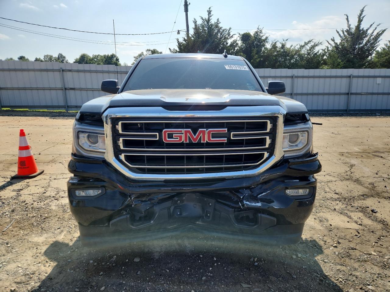 GMC SIERRA K1500 SLE