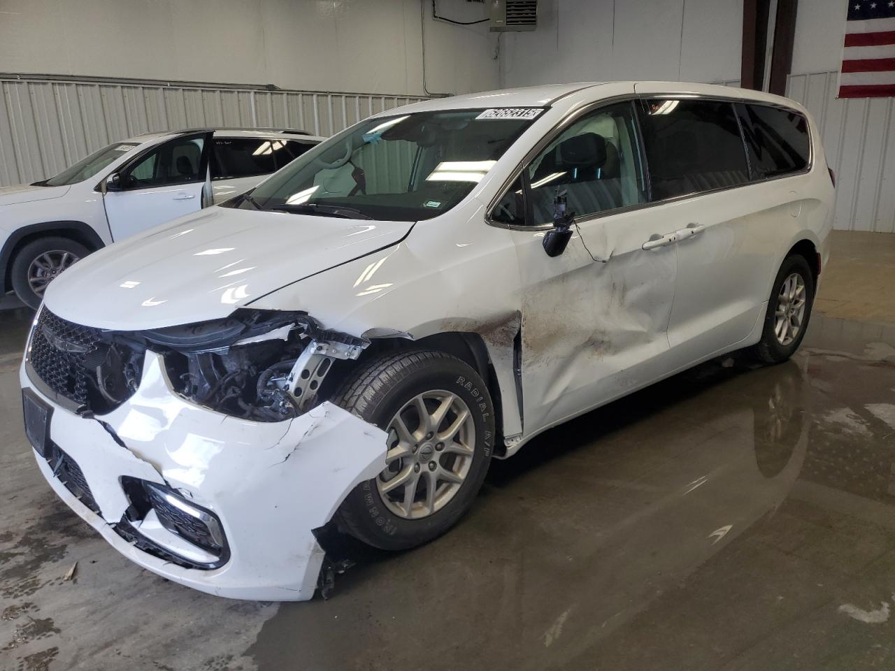 CHRYSLER PACIFICA TOURING L