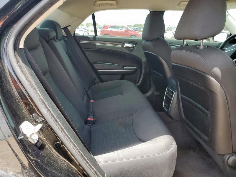 2018 CHRYSLER 300 TOURING 2C3CCAAG8JH279138