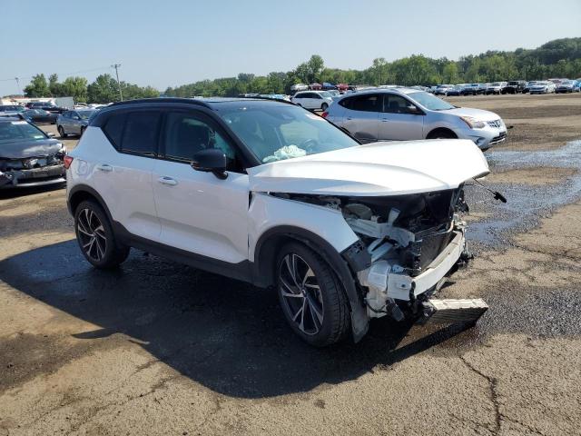 2020 VOLVO XC40 T5 R- YV4162UM2L2197853