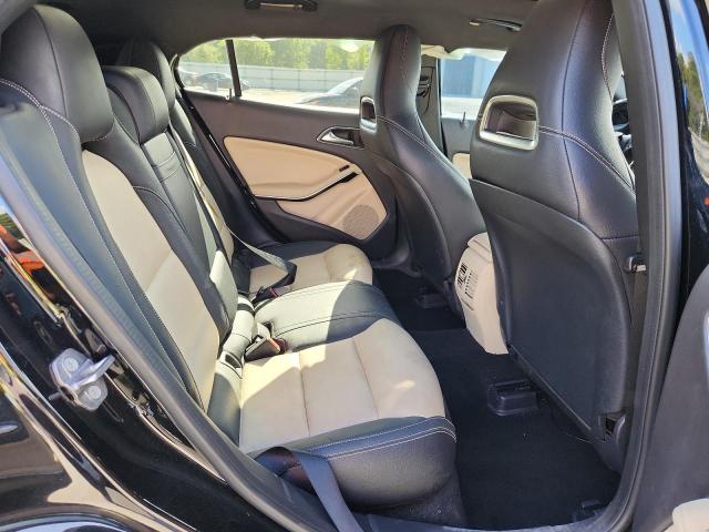 2018 MERCEDES-BENZ GLA 250 WDCTG4EB5JJ491603