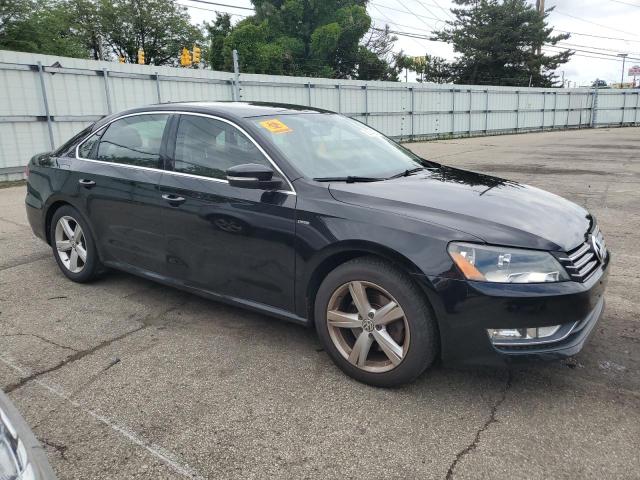2015 VOLKSWAGEN PASSAT S 1VWAT7A38FC110294